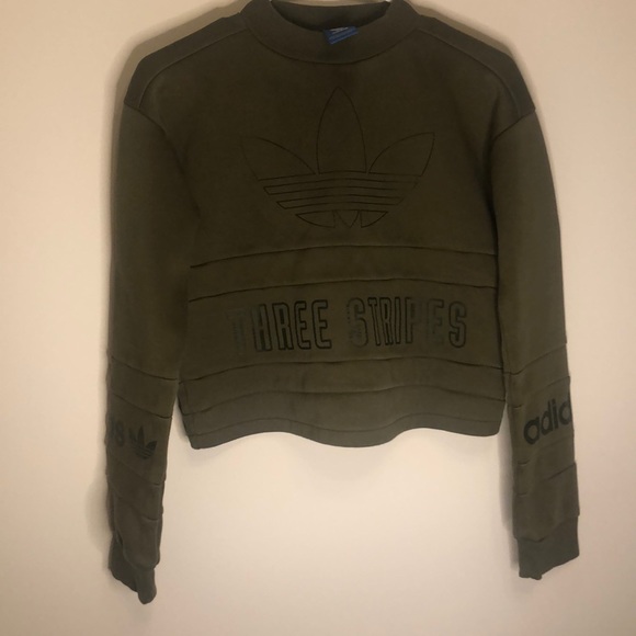 green adidas sweater